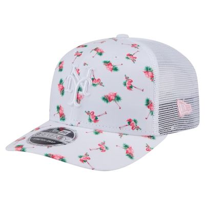New York Mets Men’s New Era White Flamingo Pattern 9SEVENTY Trucker Snapback Hat