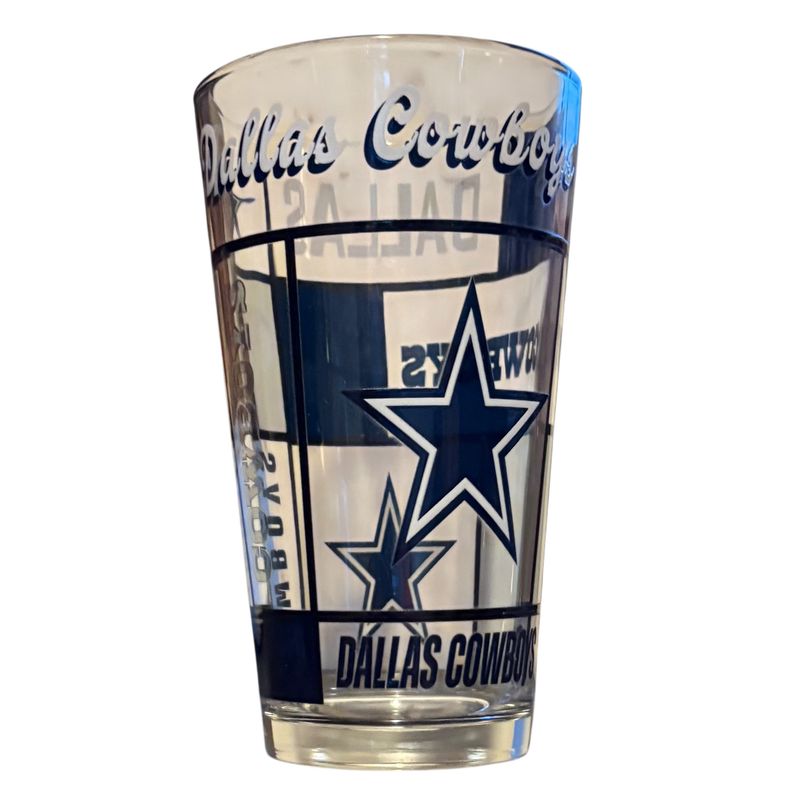 Dallas Cowboys 16oz. Stained Pint Glass Dallas Cowboys 16oz. Stained Pint Glass