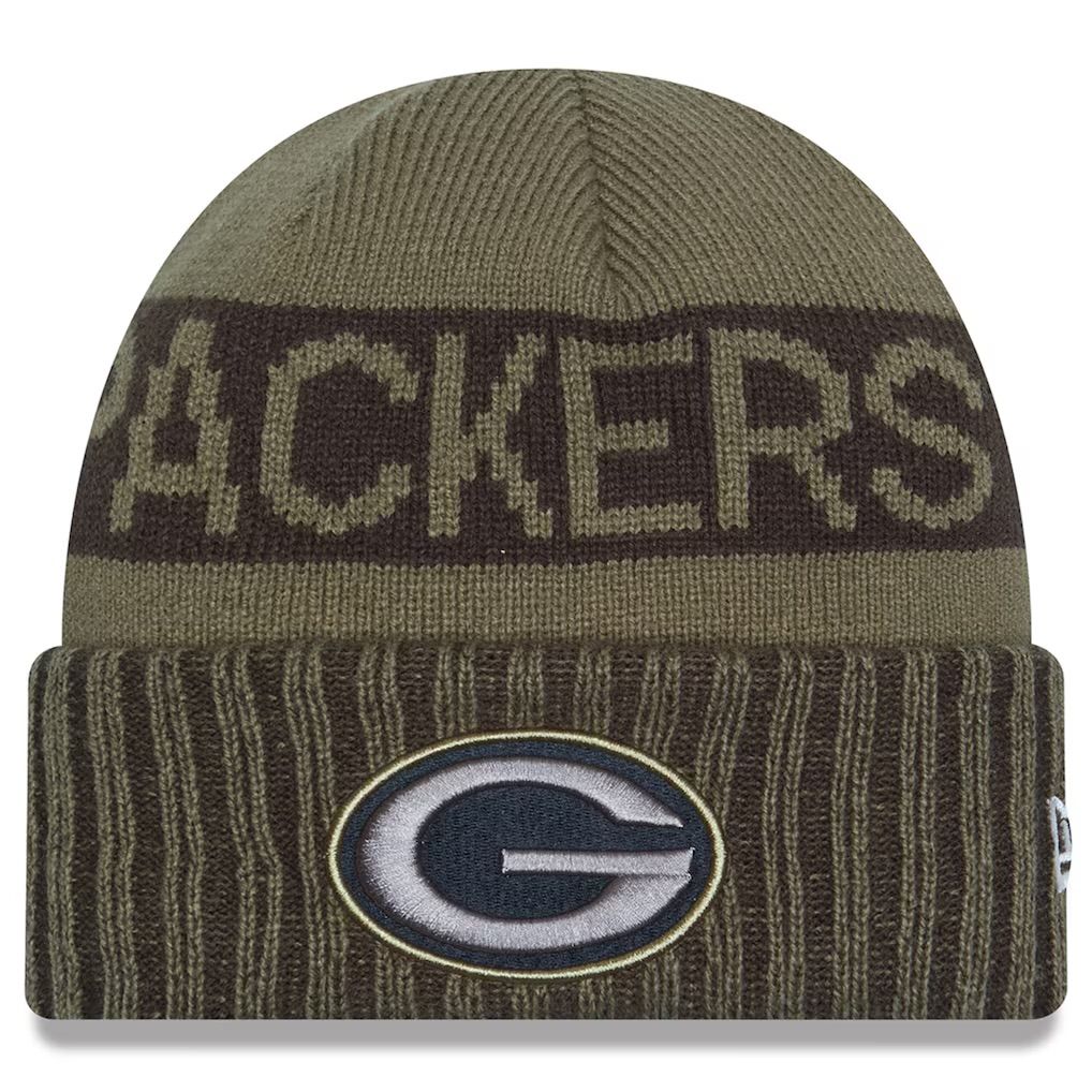 Green Bay Packers Men's Dark Green New Era 2025 Salute to Service Cuffed Knit Hat