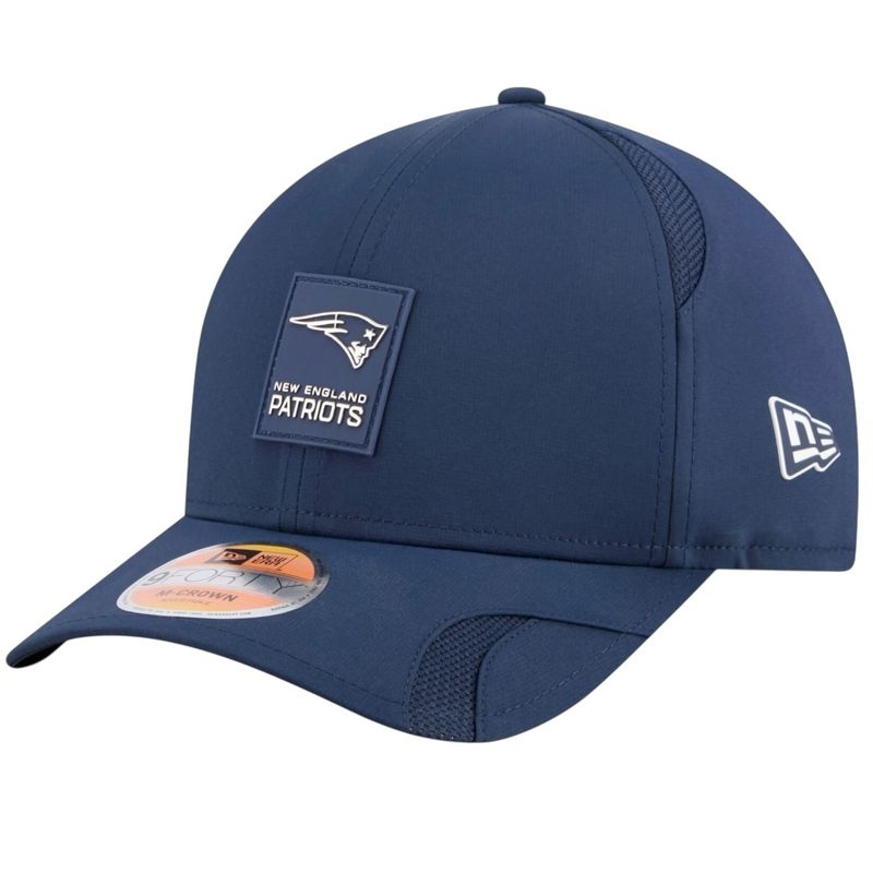 New England Patriots Men's Navy New Era 2025 Sideline 9FORTY Adjustable Hat