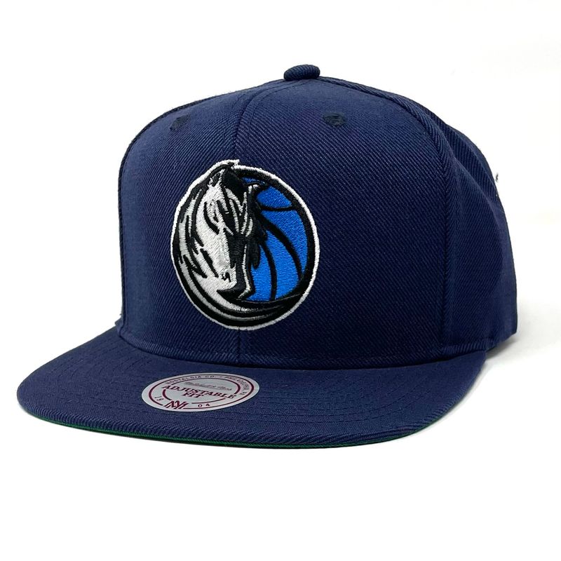 Dallas Mavericks Men’s Mitchell & Ness Snapback Hat