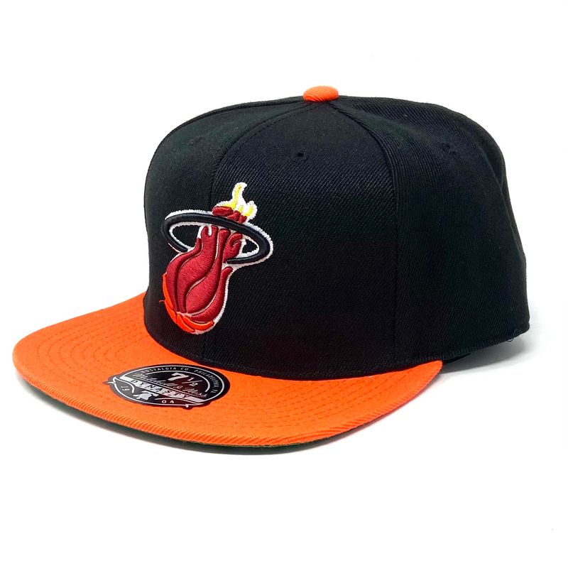 Miami Heat Men's 2-Tone Mitchell & Ness Fitted Hat