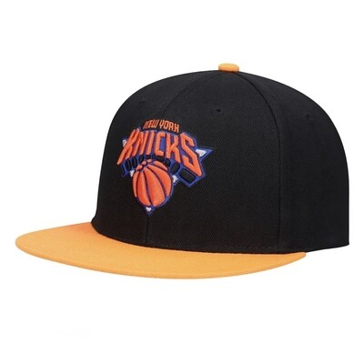 New York Knicks Men's Mitchell & Ness Reload 2.0 Snapback Hat New York Knicks Men's Mitchell & Ness Reload 2.0 Snapback Hat