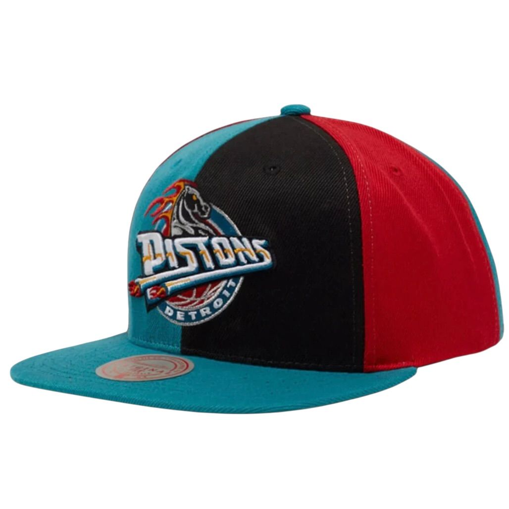 Detroit Pistons Men’s Mitchell & Ness Pinwheel Snapback Adjustable Hat