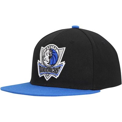Dallas Mavericks Men’s Mitchell & Ness NBA Core Snapback Hat