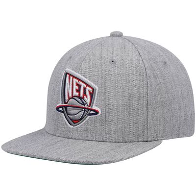 New Jersey Nets Men’s Heather Grey 2.0 Mitchell & Ness Team Snapback Hat