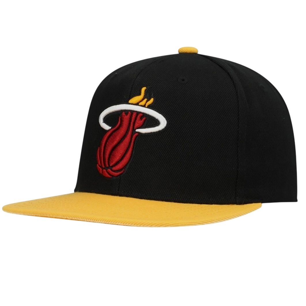 Miami Heat Men’s Mitchell & Ness Core Basic Snapback Hat