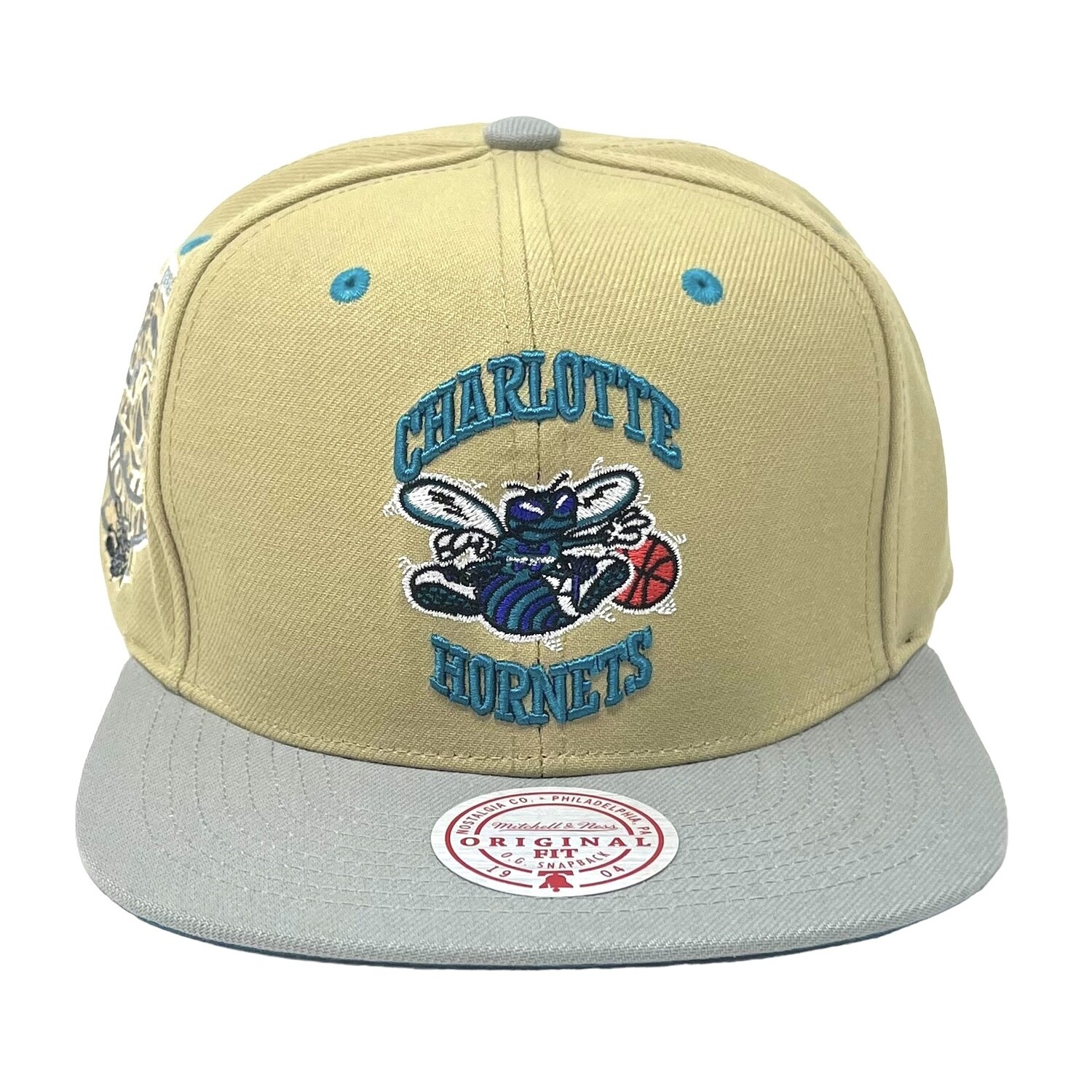 Charlotte Hornets Men’s NBA Classic Canvas Mitchell & Ness Snapback Hat Charlotte Hornets Men’s NBA Classic Canvas Mitchell & Ness Snapback Hat