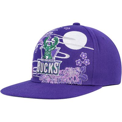 Milwaukee Bucks Men’s Asian Heritage Mitchell & Ness Snapback Hat