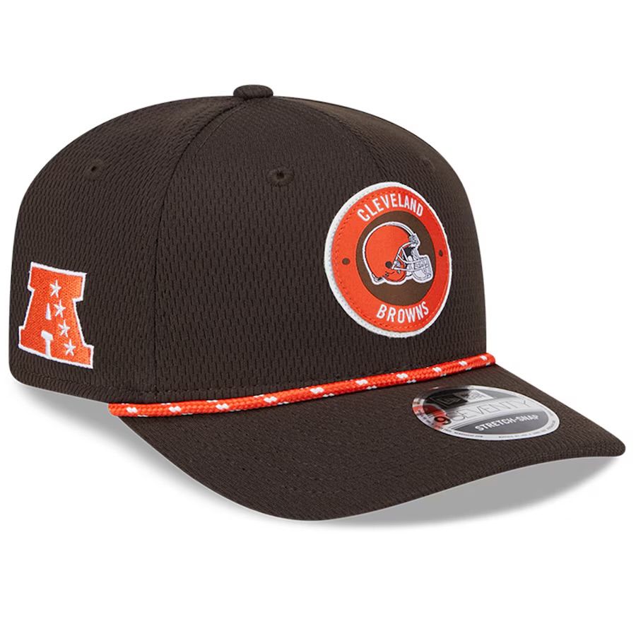 Cleveland Browns Men's Brown New Era Sideline 9SEVENTY Stretch-Snap Hat