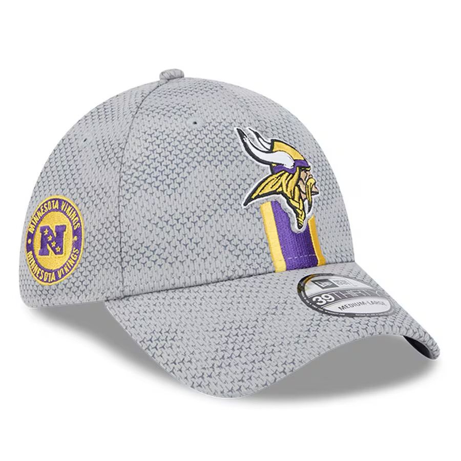 Minnesota Vikings Men's Gray New Era Sideline 39THIRTY Flex Hat