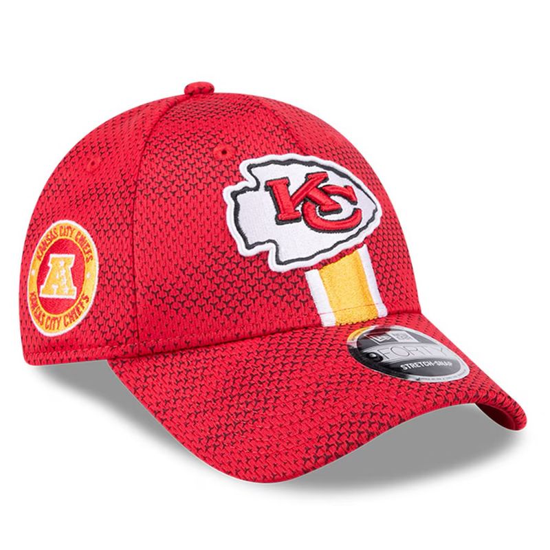 Kansas City Chiefs Youth Red New Era Sideline 9FORTY Stretch-Snap Hat