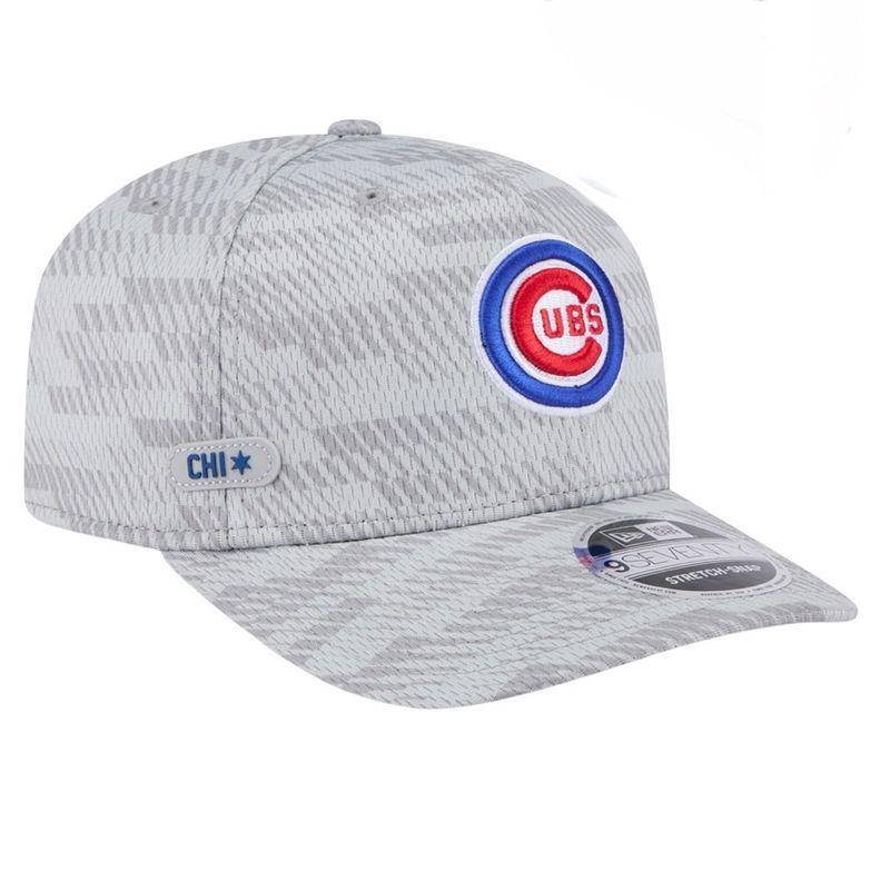 Chicago Cubs Men's Gray Spring Training New Era 9Seventy Stretch-Snap Hat