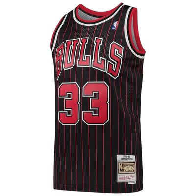 Chicago Bulls Scottie Pippen 1995-96 Men's Black Pinstripe Mitchell & Ness Swingman Jersey Chicago Bulls Scottie Pippen 1995-96 Men's Black Pinstripe Mitchell & Ness Swingman Jersey