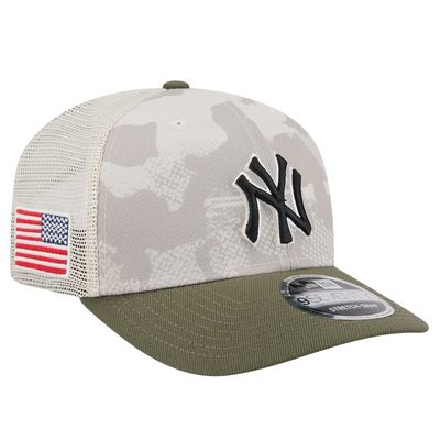 New York Yankees Men's Light Beige/Olive New Era Armed Forces Day 9SEVENTY Stretch-Snap Hat