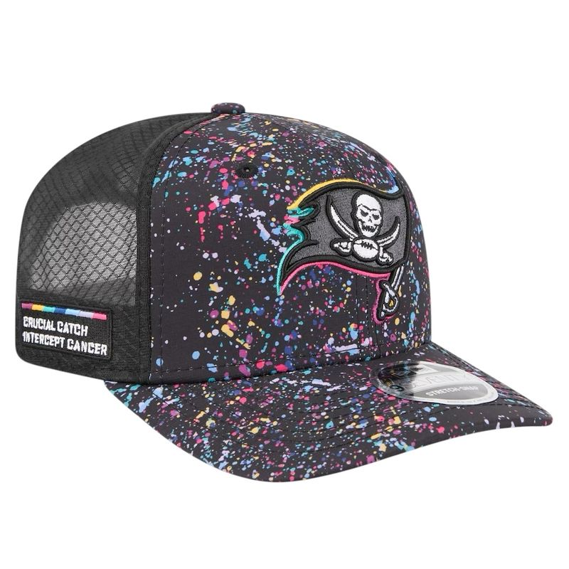 Tampa Bay Buccaneers Men’s Black New Era NFL Crucial Catch 9SEVENTY Adjustable Hat