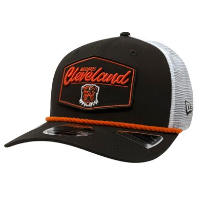 Cleveland Browns Men's New Era Dawg Crosstown 9SEVENTY Stretch-Snap Trucker Hat