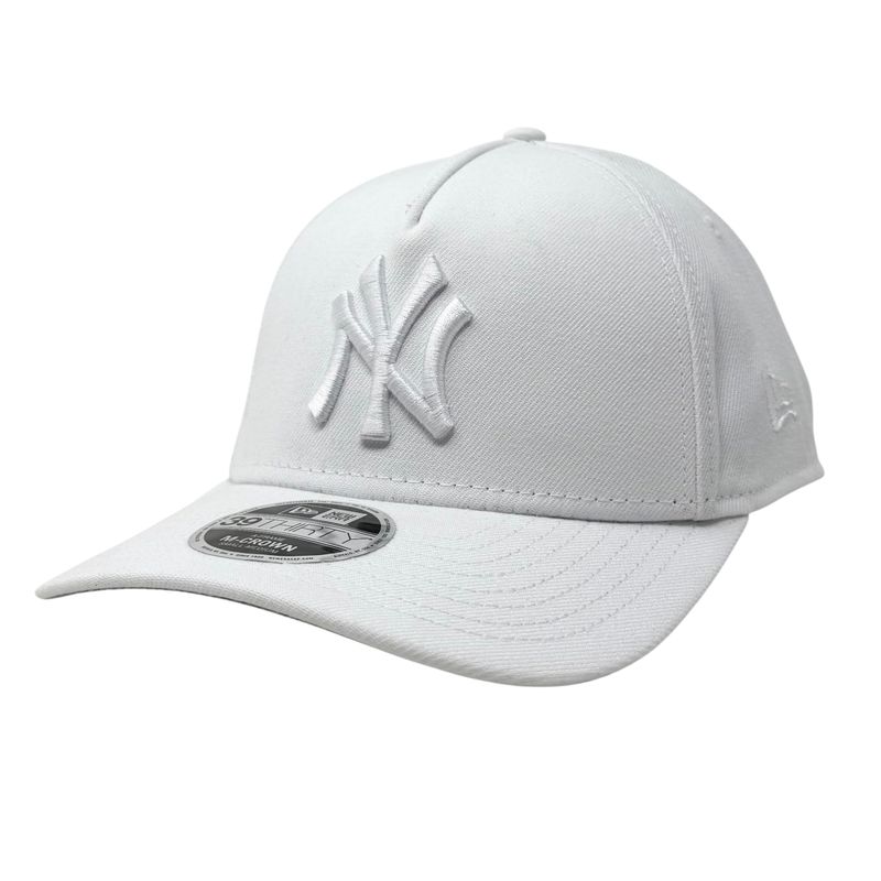 New York Yankees Men’s White New Era 39THIRTY Flex Fit Hat