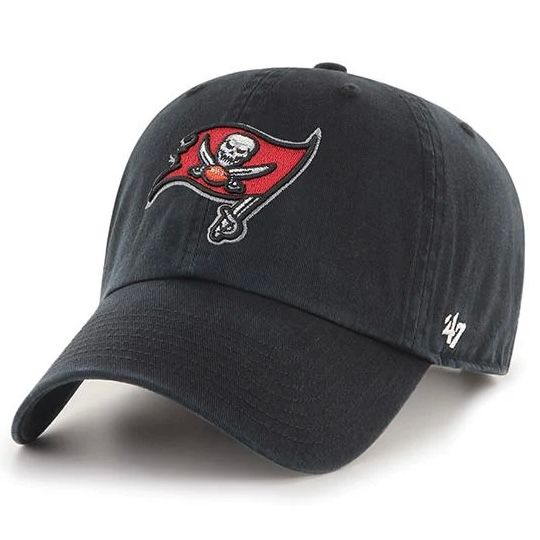Tampa Bay Buccaneers Men’s Black 47 Brand Clean Up Adjustable Hat