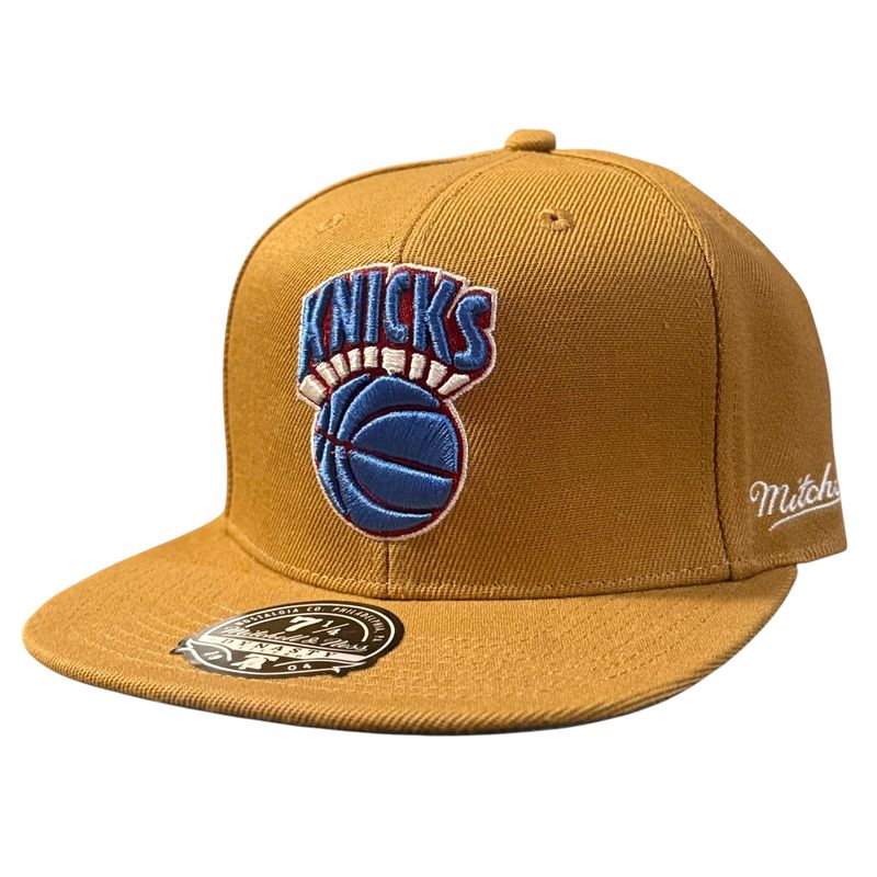 New York Knicks Men’s NBA Sand & Sky Fit HWC Mitchell & Ness Fitted Hat New York Knicks Men’s NBA Sand & Sky Fit HWC Mitchell & Ness Fitted Hat