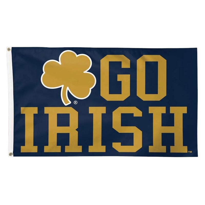 Notre Dame Fighting Irish 3' x 5' Deluxe Flag Notre Dame Fighting Irish 3' x 5' Deluxe Flag