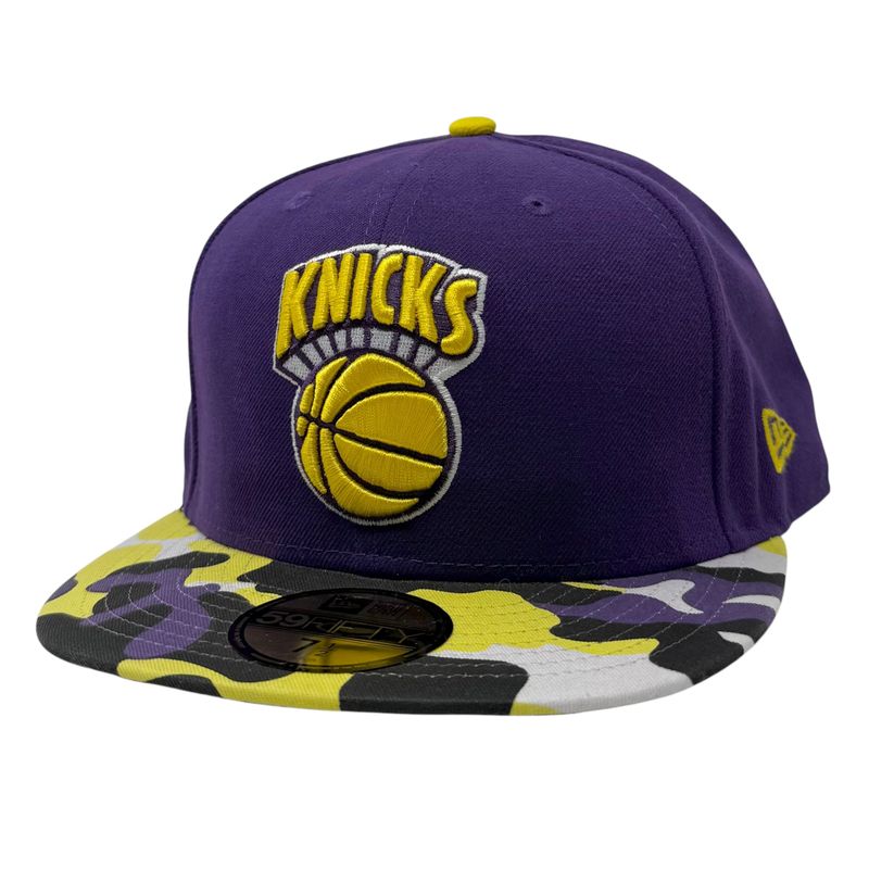 New York Knicks Men’s Purple / Yellow NBA Camo HWC Mitchell & Ness Fitted Hat