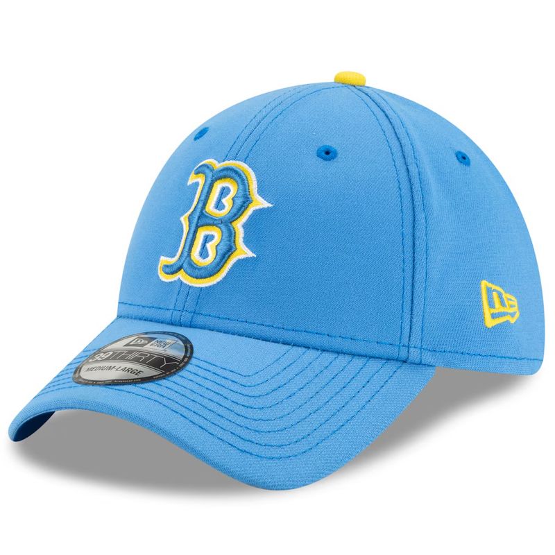 Boston Red Sox Men’s New Era Light Blue City Connect 39THIRTY Flex Hat