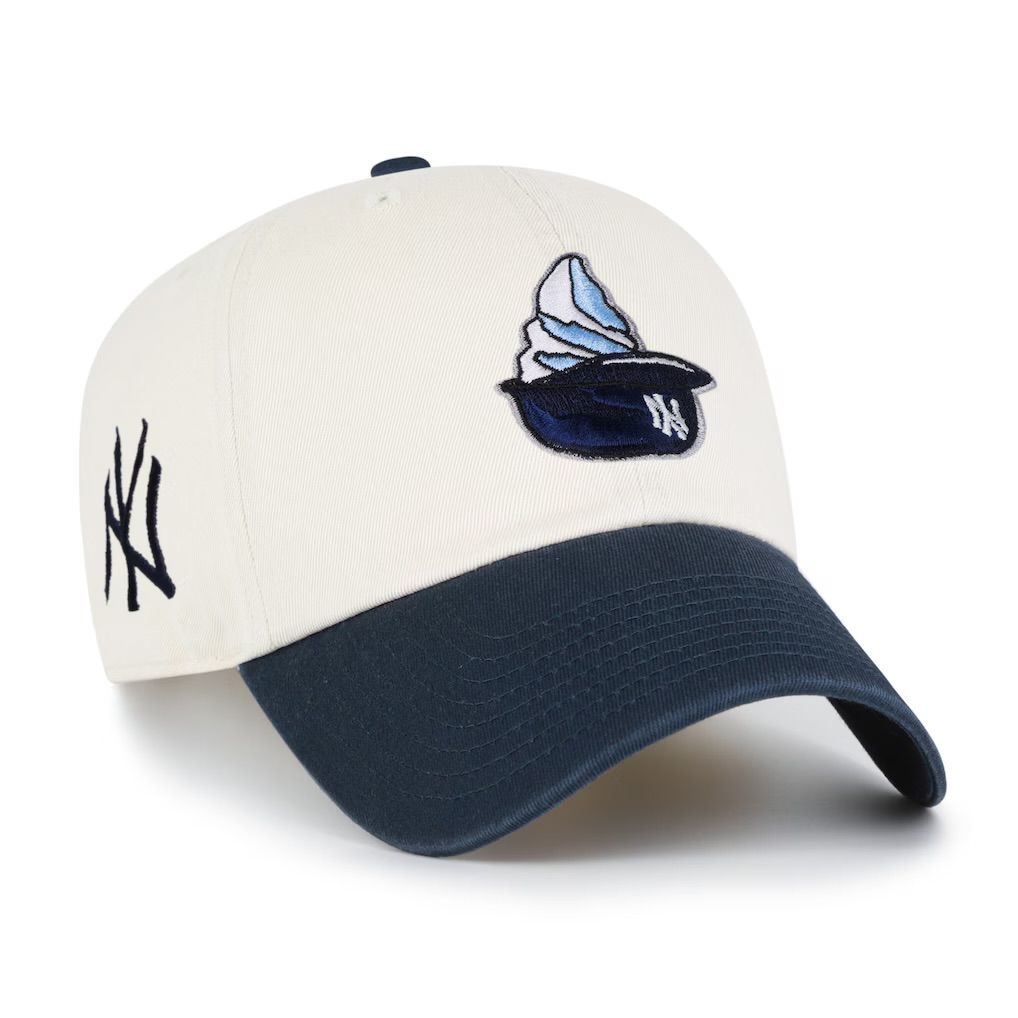 New York Yankees Men’s '47 Natural Single Swirl Ice Cream Helmet 2.0 Clean Up Adjustable Hat