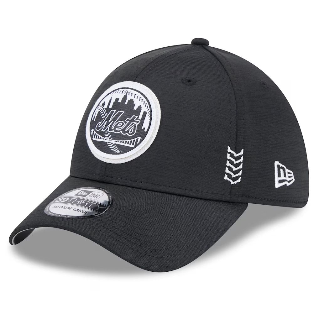 New York Mets Men’s New Era Black Clubhouse 39THIRTY Flex Fit Hat New York Mets Men’s New Era Black Clubhouse 39THIRTY Flex Fit Hat