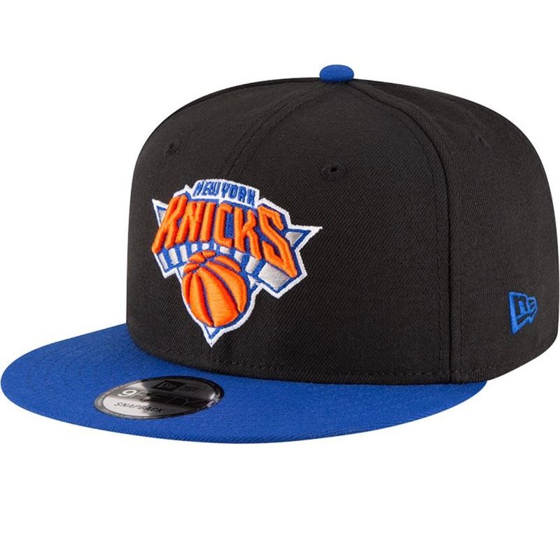 New York Knicks Men’s Black Mitchell & Ness NBA Core Basic Snapback Hat New York Knicks Men’s Black Mitchell & Ness NBA Core Basic Snapback Hat