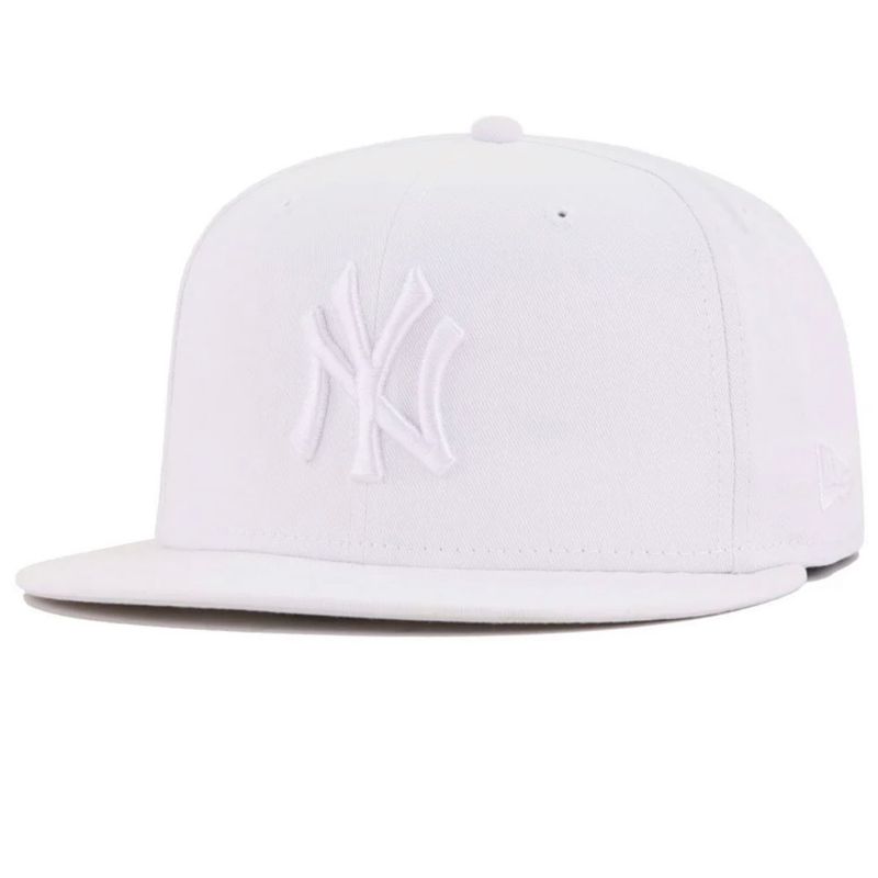 New York Yankees Men’s White New Era 9Fifty Snapback Hat New York Yankees Men’s White New Era 9Fifty Snapback Hat