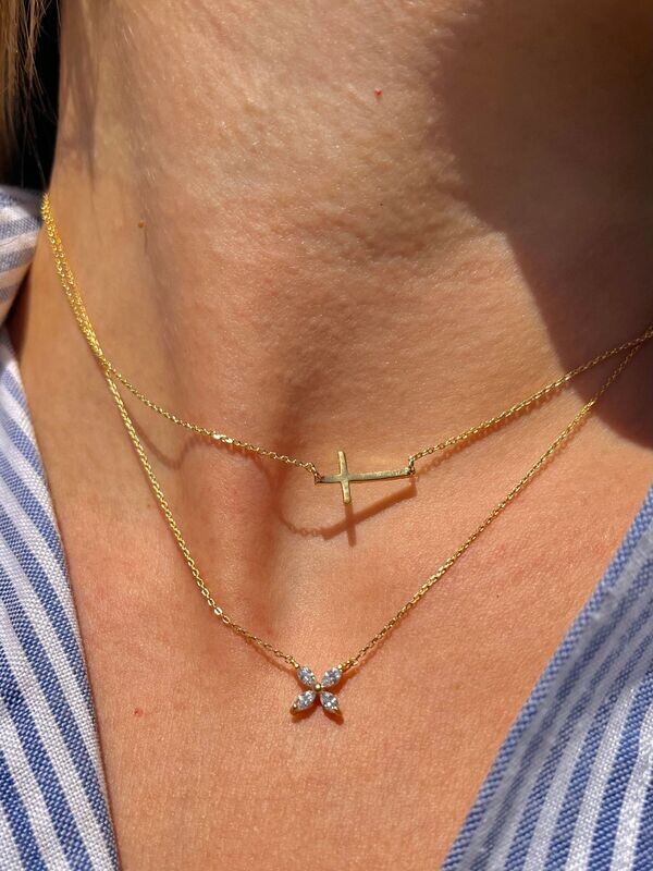 Collier croix