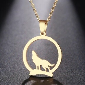 Necklace Howling Wolf