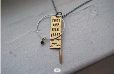 Necklace-metal with (several Choices Of sayings) in gold and silver