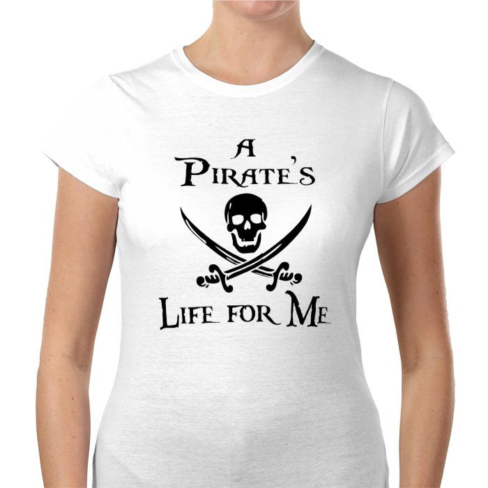 A Pirate&#39;s Christmas Tee - Adult