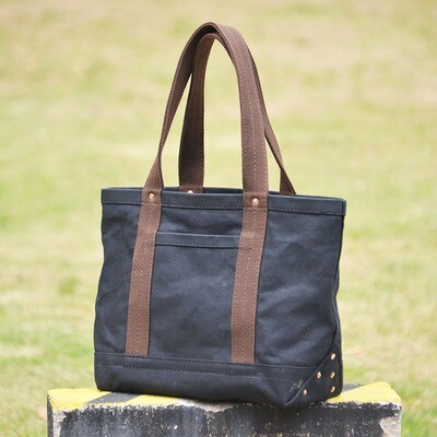 The Heavyweight Canvas Tote-Black