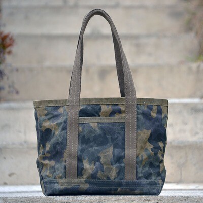 The Canvas Tote-Army Green