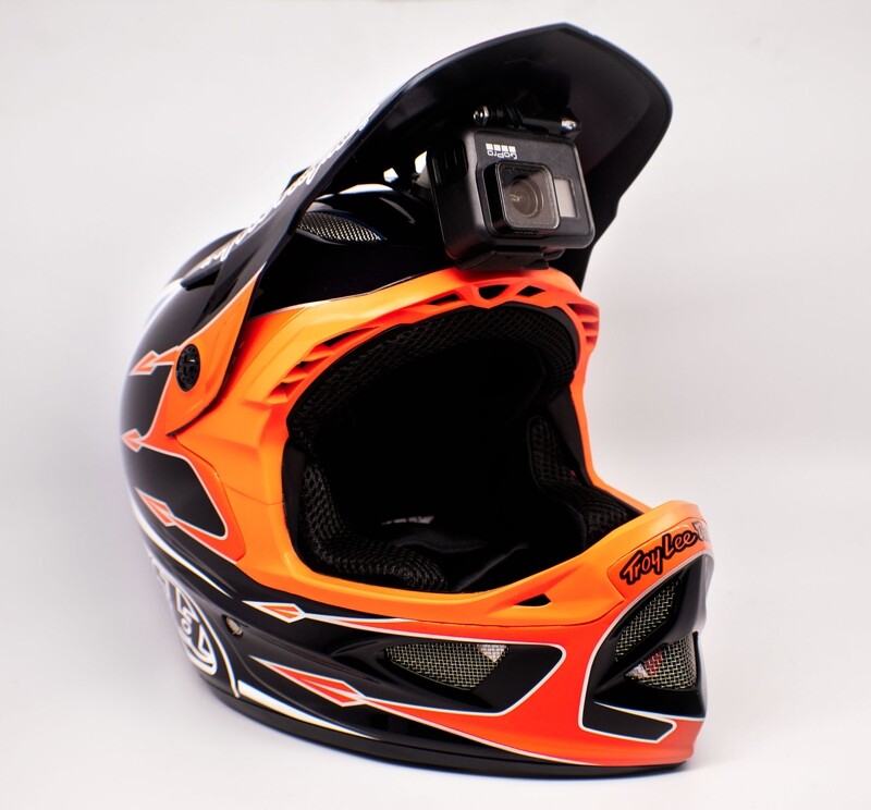 Universal Screw Mount-NINJA MOUNT – the Action Cam Mount for Fullface Helmets