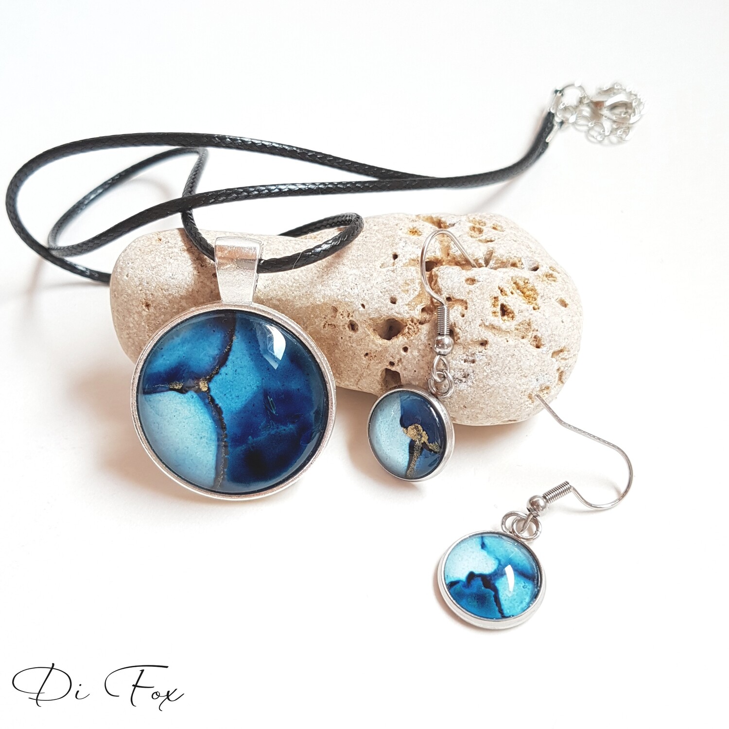 Denim Blue pendant necklace earring set