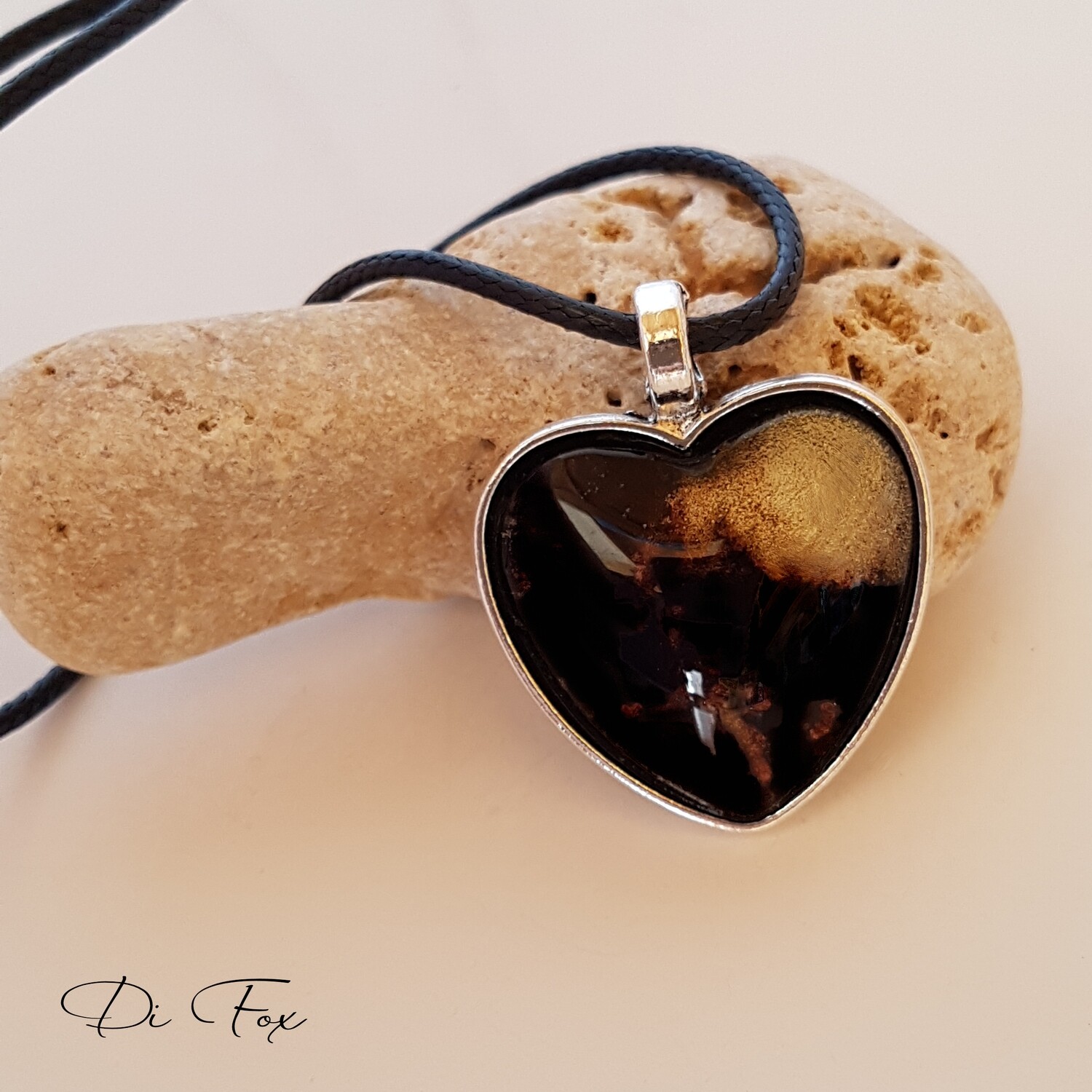 Black and Gold Heart shape pendant necklace