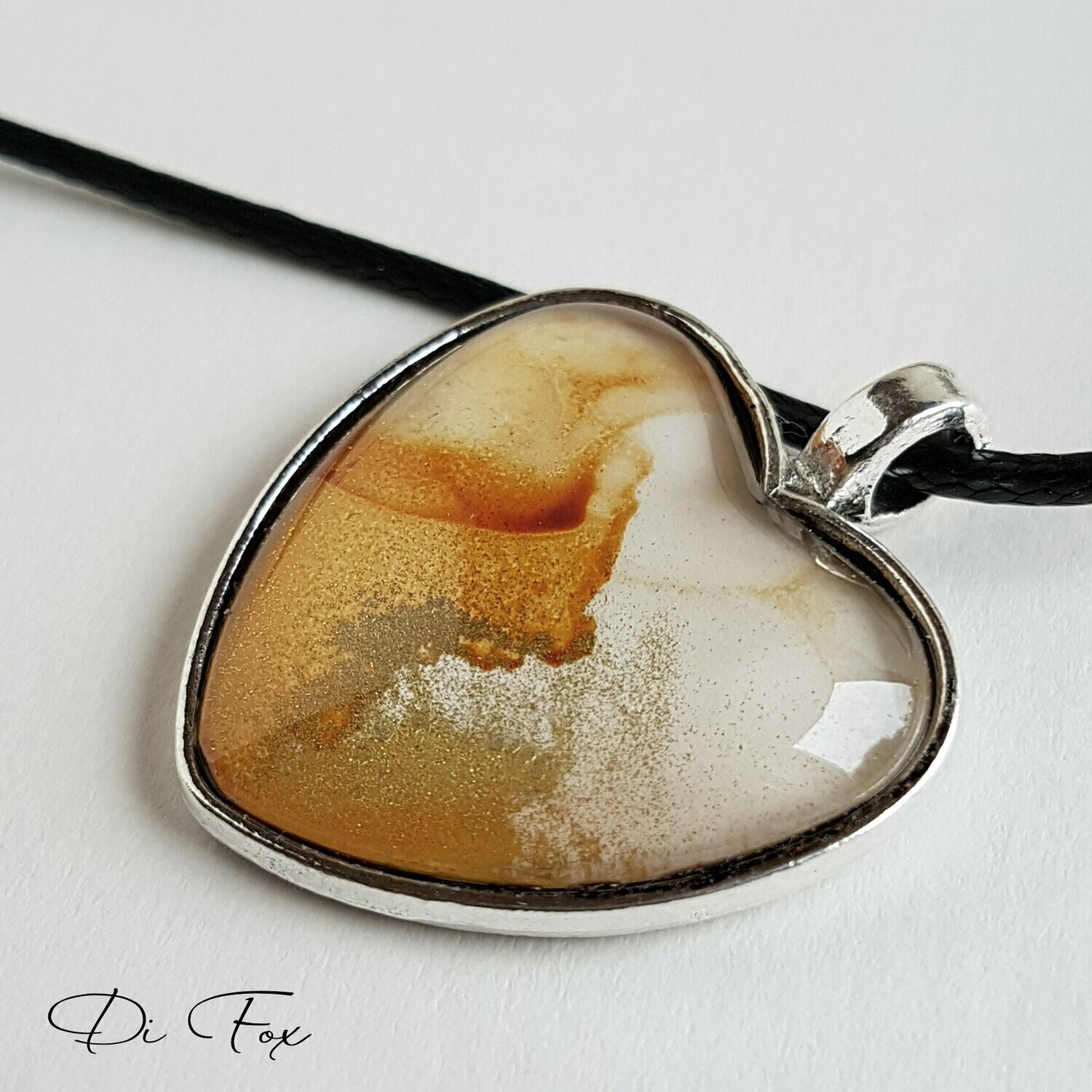 Caramel White and Gold heart shape pendant necklace