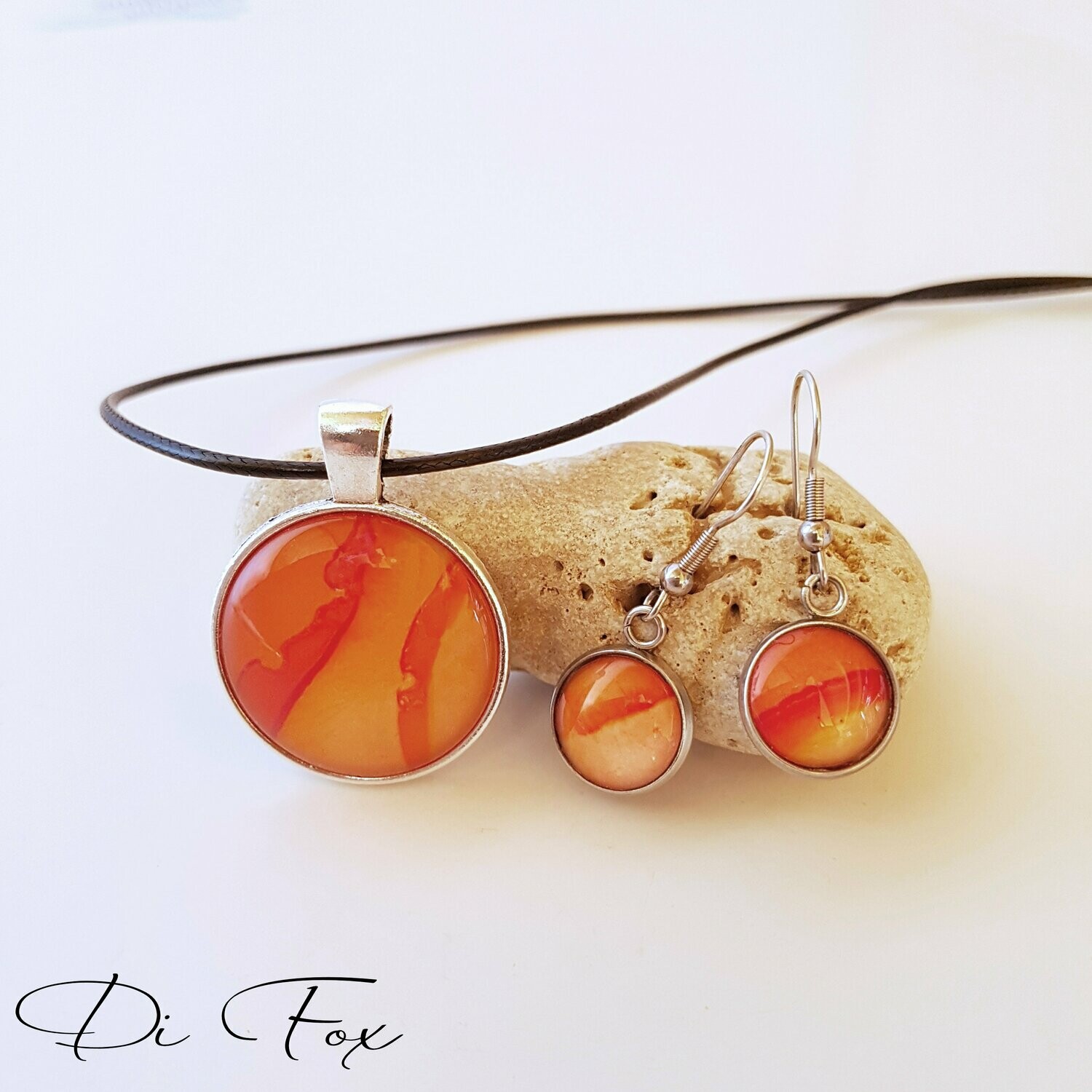 Tangerine Orange pendant necklace and earring set