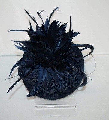 Brielle Round Feather Fascinator