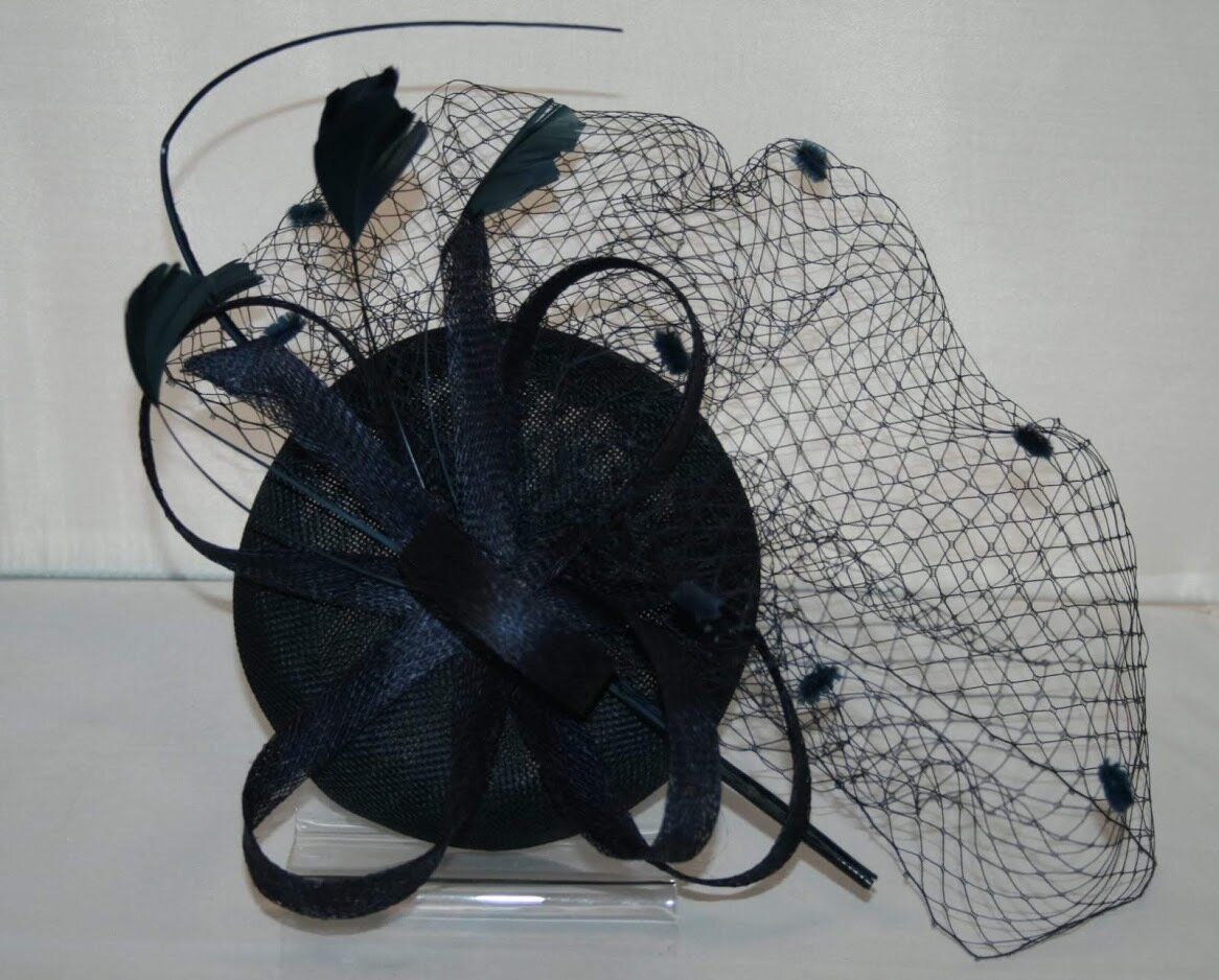 Genora Fascinator