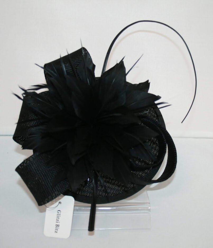 Helga Fascinator