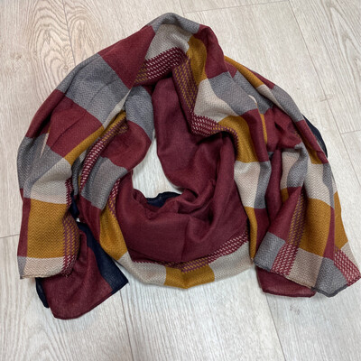 Gorgie Scarf