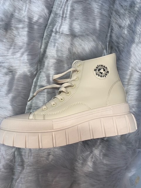 Refresh Beige Lace Up Trainer