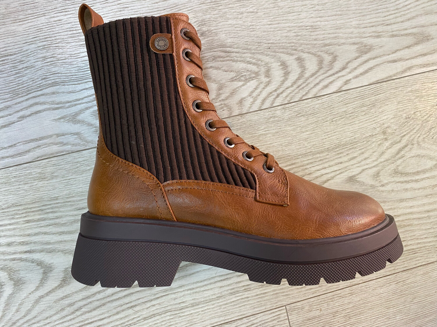 Refresh Brown Knit Detail Boot