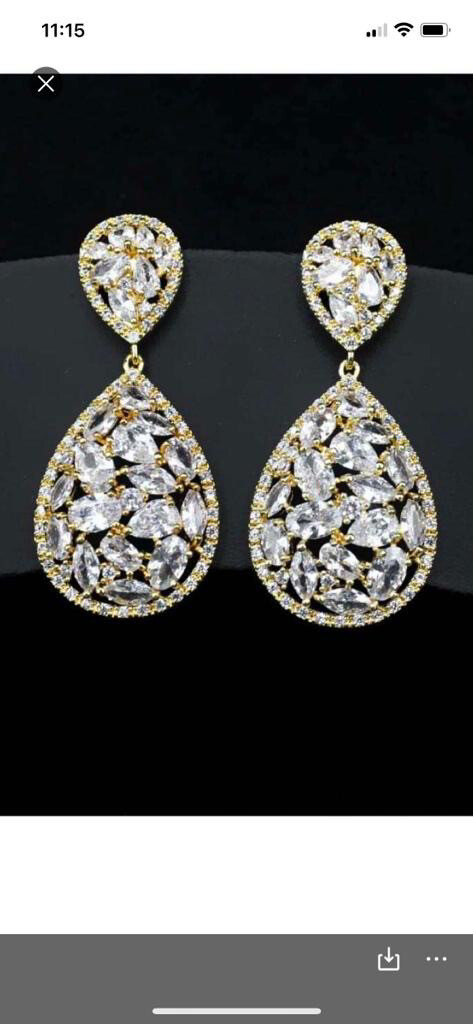 Alexa Mid Size Diamanté Earring
