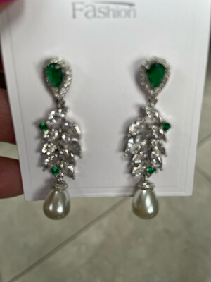 Emmie Drop Earring